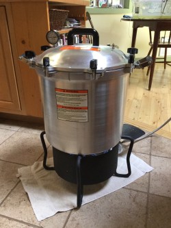 01725d5d3a0dabb5ee0bdb13f4e7d1a6ccceef1c7e